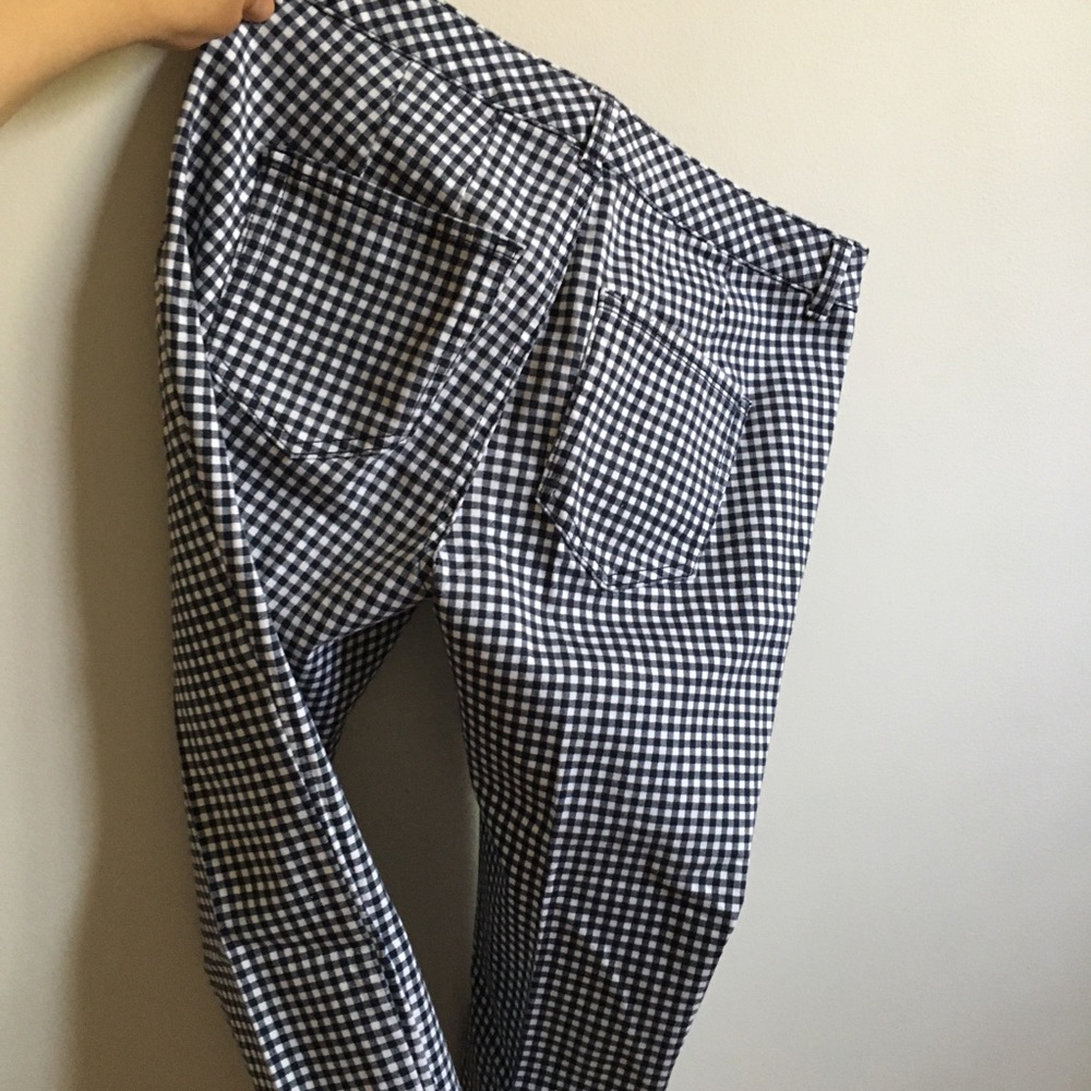 4p skinny capris NWOT